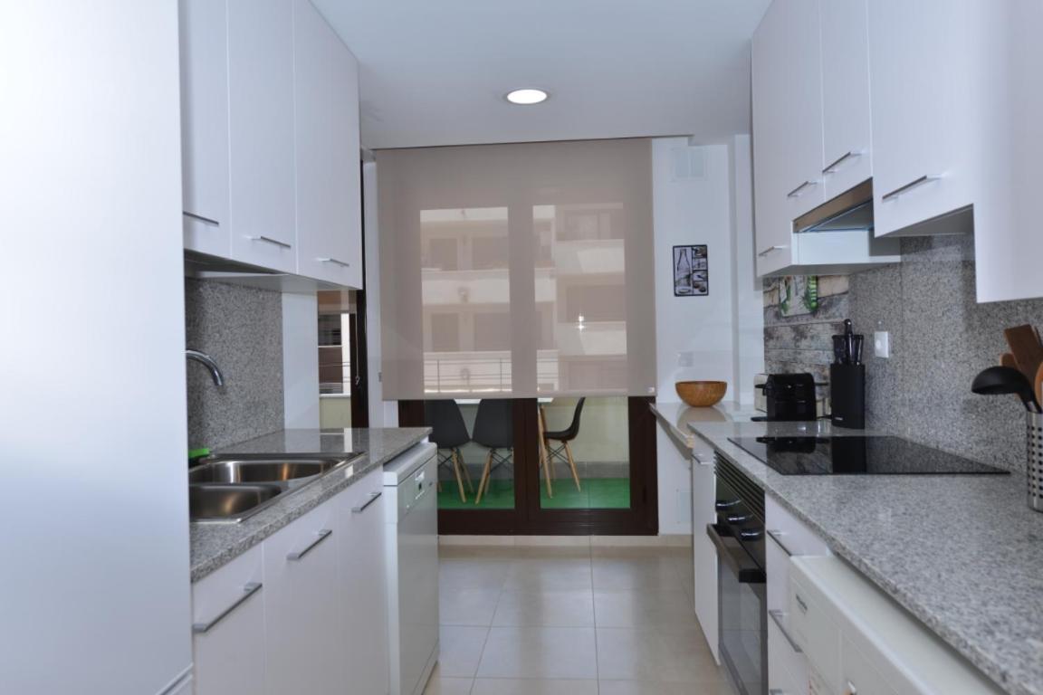 Apartamento Cerca Playa Con Balcon Y Bbq กาลาเฟลล์ ภายนอก รูปภาพ