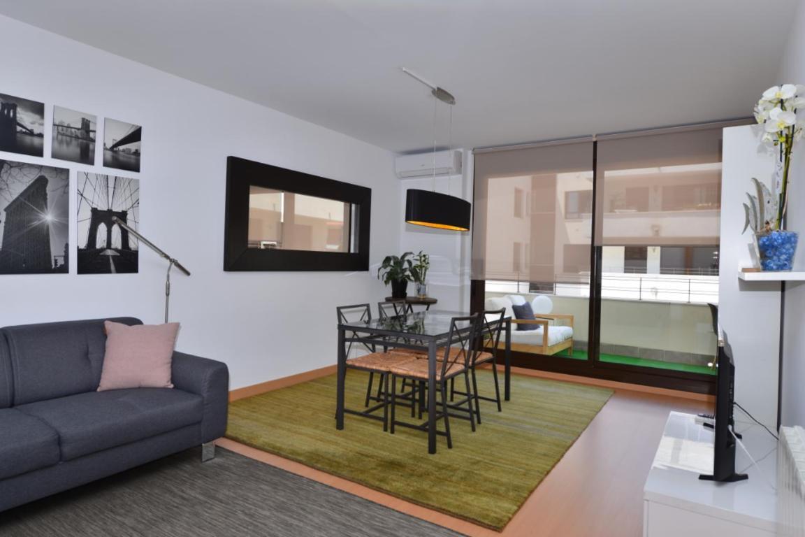 Apartamento Cerca Playa Con Balcon Y Bbq กาลาเฟลล์ ภายนอก รูปภาพ