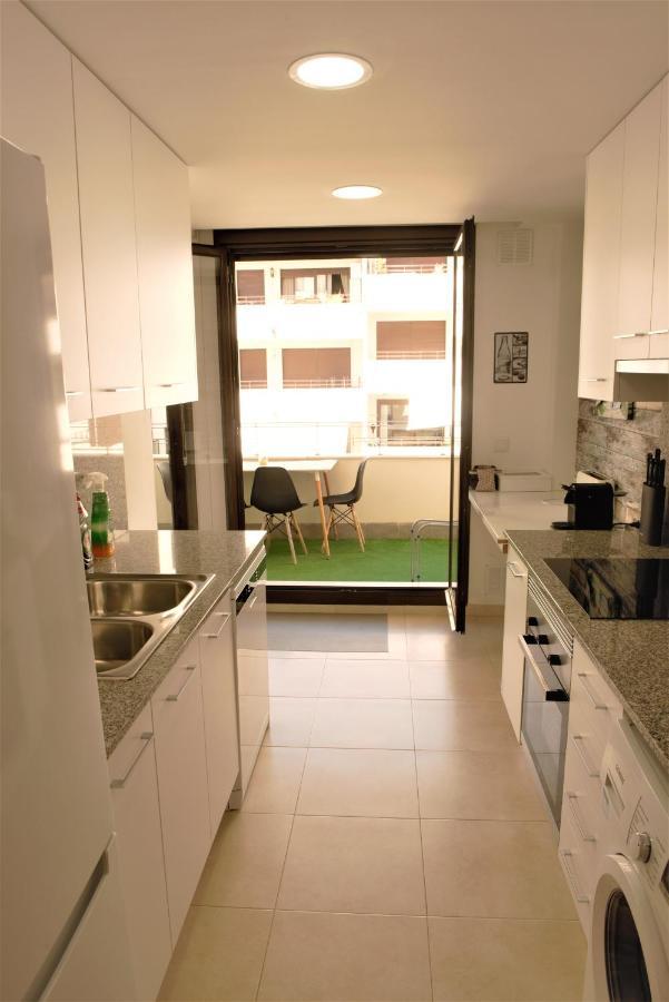 Apartamento Cerca Playa Con Balcon Y Bbq กาลาเฟลล์ ภายนอก รูปภาพ